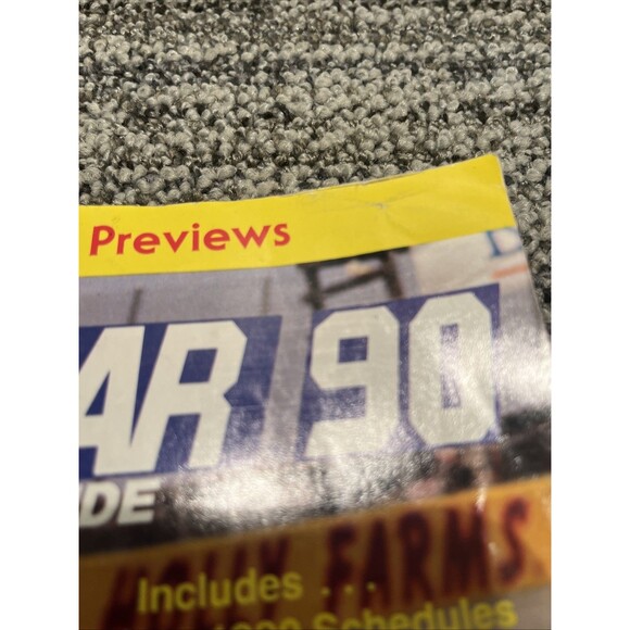 The Official NASCAR 1990 Preview and Press Guide Racing Magazine Great Con. - Picture 6 of 8